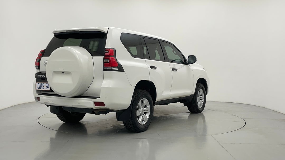 Right Back Diagonal (45- Degree) View