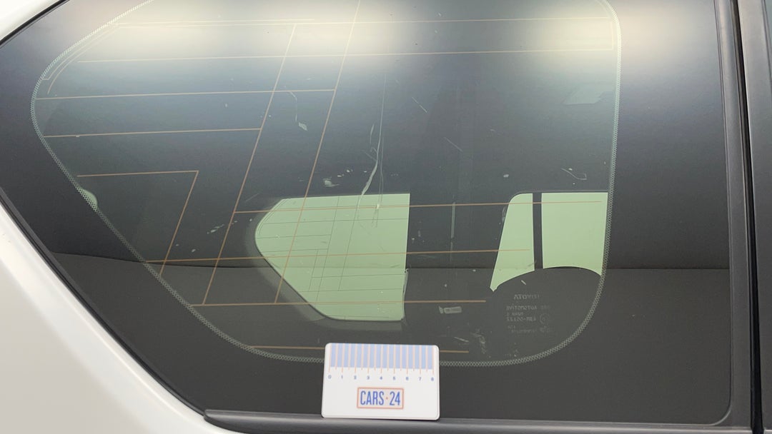 Window Glass Rear RHS Tinting Scratched