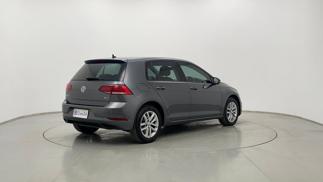 Right Back Diagonal (45- Degree) View