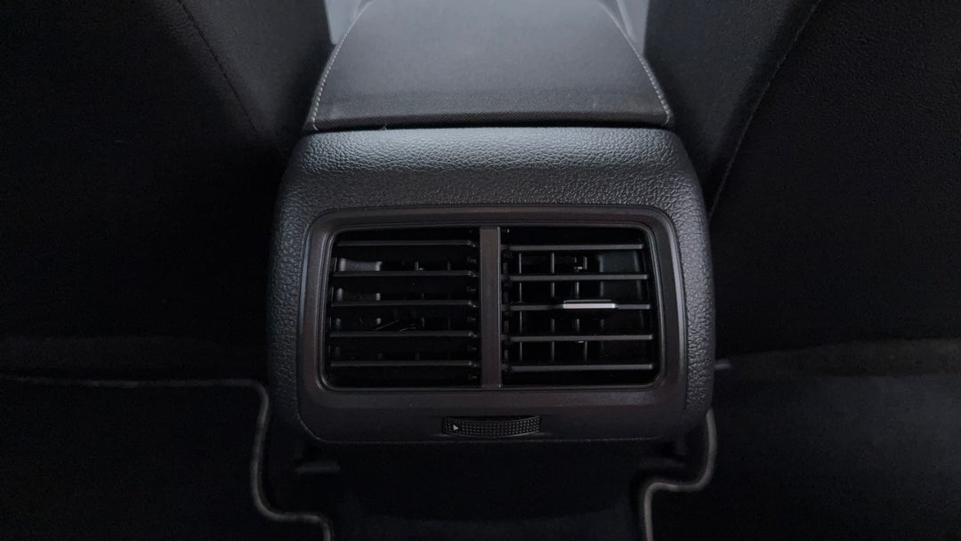 Rear A/C Vent
