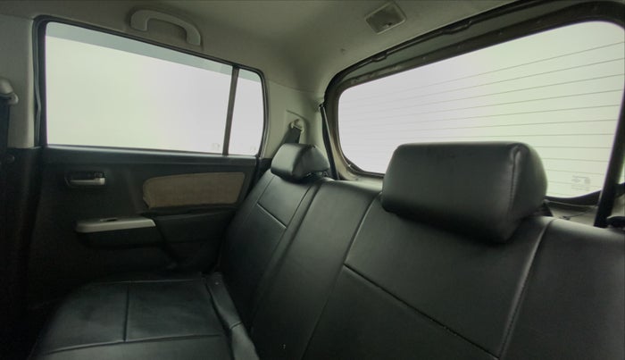 2013 Maruti Wagon R 1.0 VXI, Petrol, Manual, 78,410 km, Right Side Rear Door Cabin