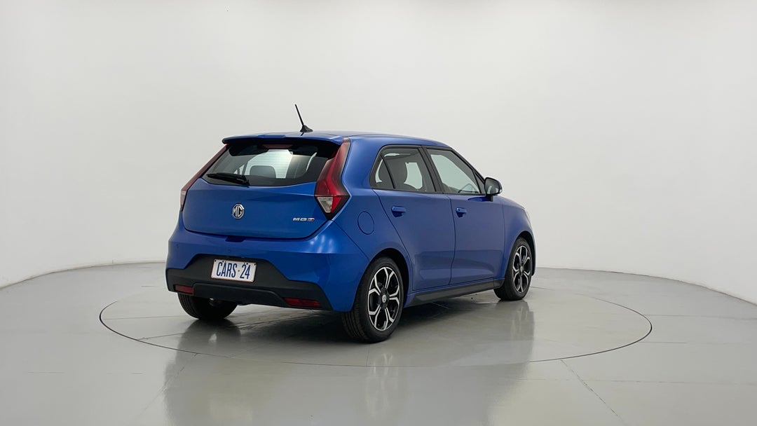 Right Back Diagonal (45- Degree) View