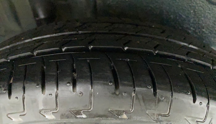 2017 Maruti IGNIS ALPHA 1.2, Petrol, Manual, 9,665 km, Right Rear Tyre Tread