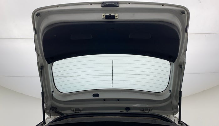 2016 Hyundai Elite i20 ASTA 1.2, CNG, Manual, 94,461 km, Boot Door Open