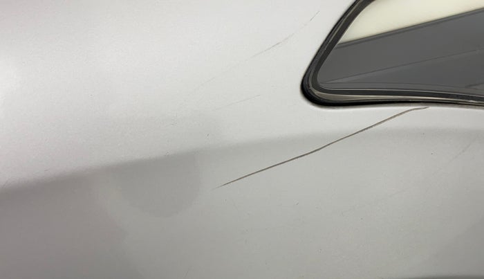 2016 Hyundai Elite i20 ASTA 1.2, CNG, Manual, 94,461 km, Right fender - Minor scratches