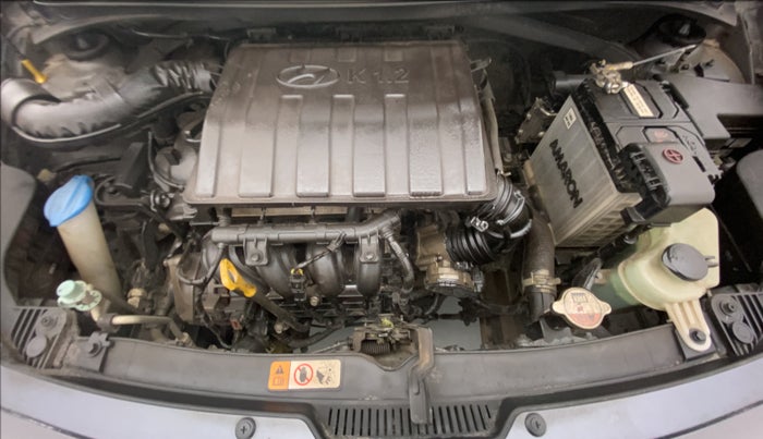 2016 Hyundai Grand i10 SPORTZ 1.2 KAPPA VTVT, Petrol, Manual, 10,214 km, Open Bonet