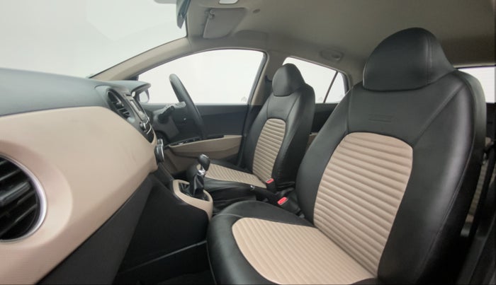 2016 Hyundai Grand i10 SPORTZ 1.2 KAPPA VTVT, Petrol, Manual, 10,214 km, Right Side Front Door Cabin