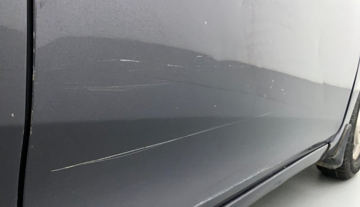 2016 Hyundai Eon ERA PLUS, Petrol, Manual, 40,179 km, Driver-side door - Minor scratches