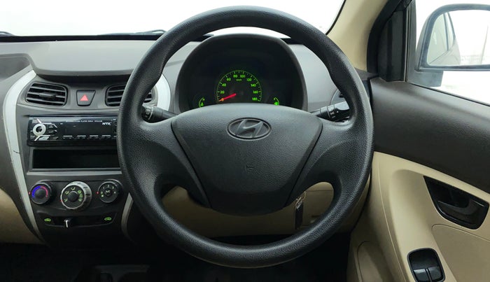 2016 Hyundai Eon ERA PLUS, Petrol, Manual, 40,179 km, Steering Wheel Close Up