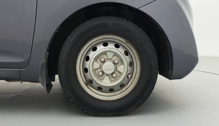 2016 Hyundai Eon ERA PLUS, Petrol, Manual, 40,179 km, Right Front Wheel