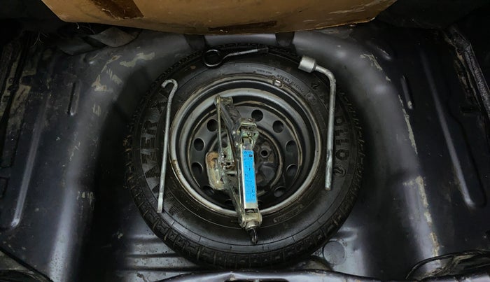 2016 Hyundai Eon ERA PLUS, Petrol, Manual, 40,179 km, Spare Tyre