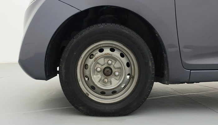 2016 Hyundai Eon ERA PLUS, Petrol, Manual, 40,179 km, Left Front Wheel