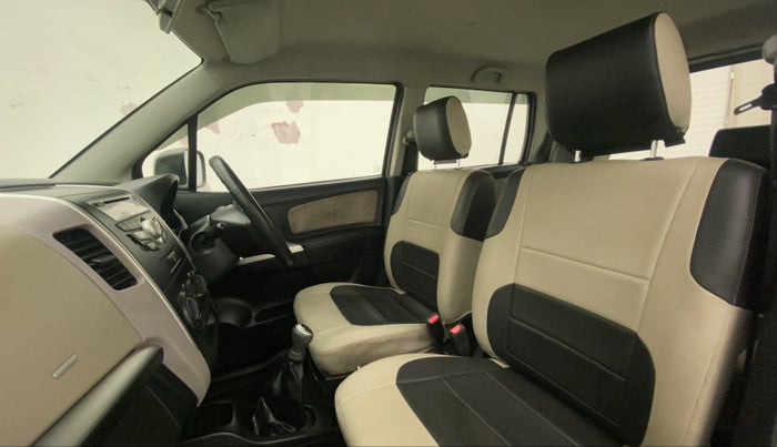 2013 Maruti Wagon R 1.0 VXI, Petrol, Manual, 12,803 km, Right Side Front Door Cabin