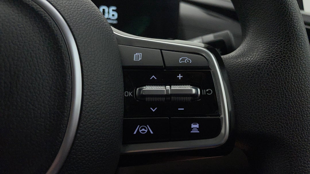 2024 Kia Carnival S, Automatic, 44081 km, Cruise Control