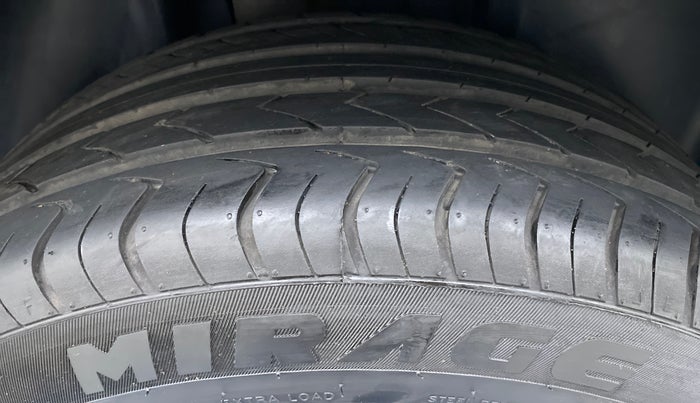 2021 Skoda KUSHAQ AMBITION 1.0 TSI MT, Petrol, Manual, 9,653 km, Right Rear Tyre Tread
