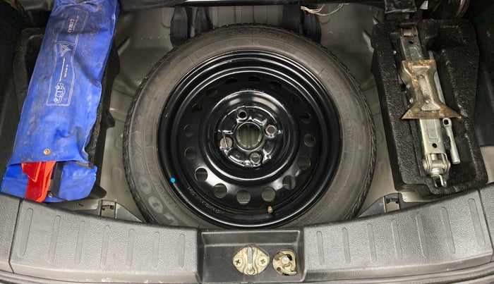 2014 Maruti Wagon R Stingray VXI, Petrol, Manual, 89,002 km, Spare Tyre