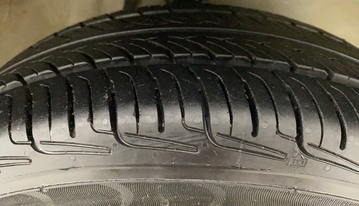 2019 Maruti Alto K10 VXI P, Petrol, Manual, 41,105 km, Right Front Tyre Tread
