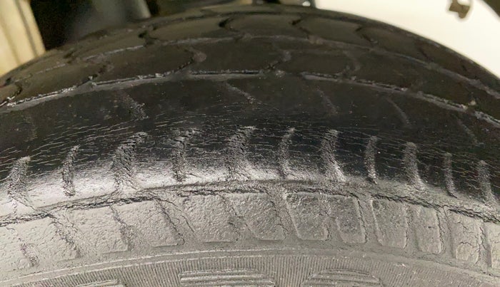 2019 Maruti Alto K10 VXI P, Petrol, Manual, 41,105 km, Left Rear Tyre Tread