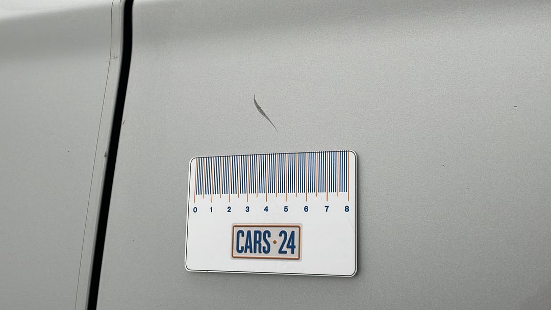 Doors Rear LHS Scratch