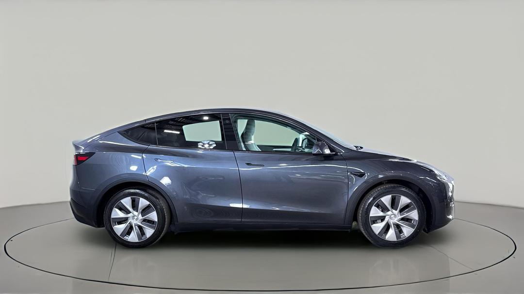 2023 Tesla Model Y Rear-wheel Drive, Automatic, 34647 km, Right Side View