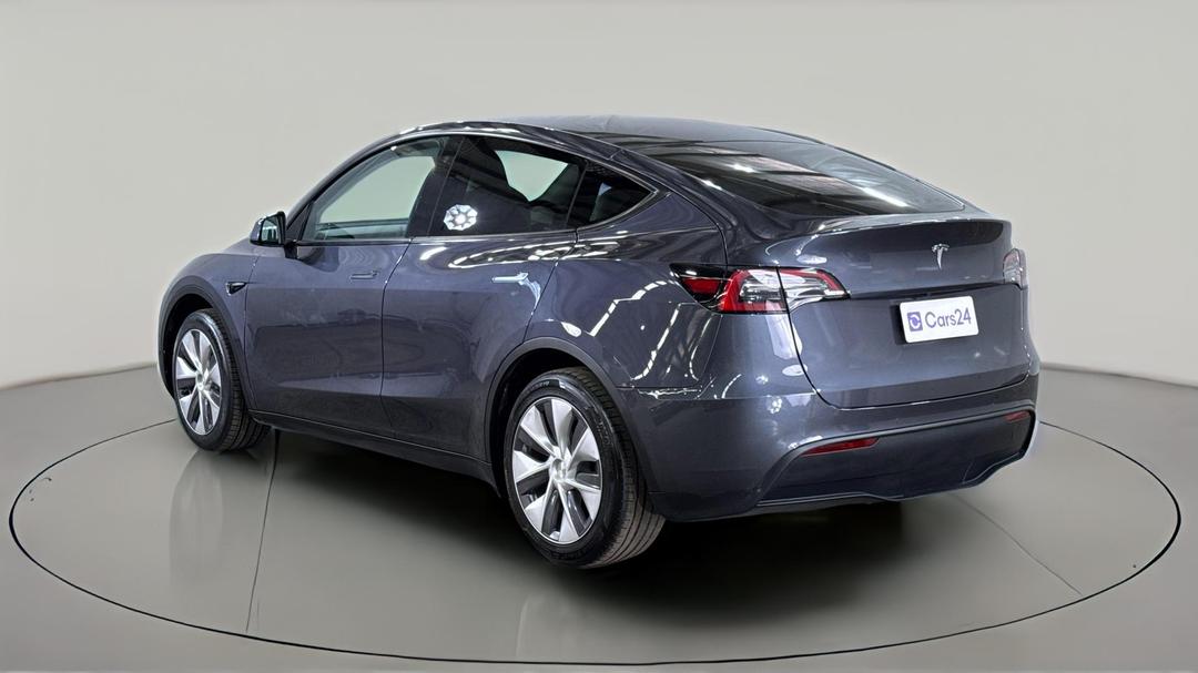 2023 Tesla Model Y Rear-wheel Drive, Automatic, 34647 km, Left Back Diagonal (45- Degree) View
