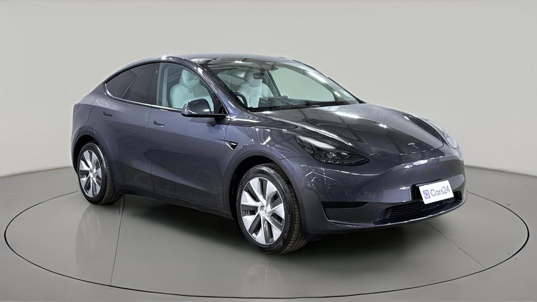 2023 Tesla Model Y Rear-wheel Drive, Automatic, 34647 km, Right Front Diagonal (45- Degree) View