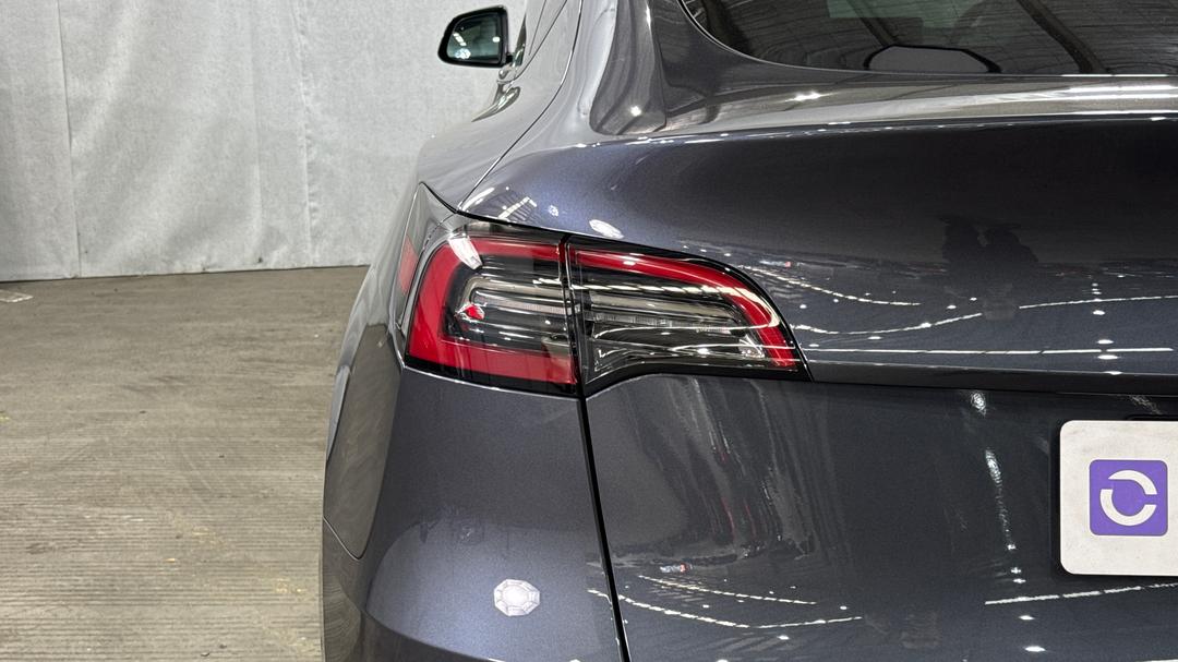 2023 Tesla Model Y Rear-wheel Drive, Automatic, 34647 km, Badge (Boot Left Side)