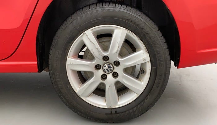 2012 Volkswagen Vento HIGHLINE 1.6 MPI, Petrol, Manual, 94,601 km, Left Rear Wheel