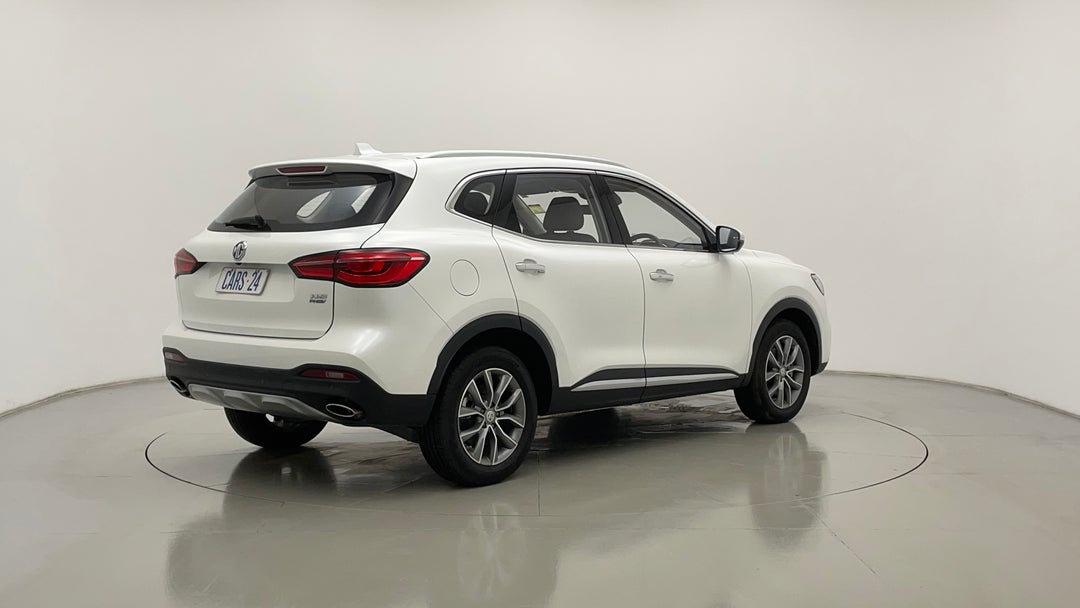 Right Back Diagonal (45- Degree) View