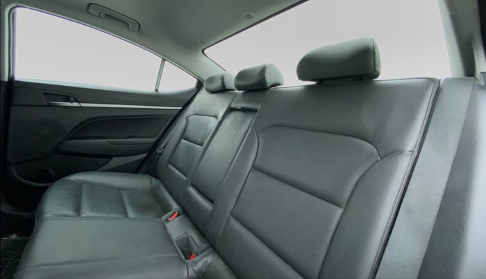 2019 Hyundai New Elantra 1.6 SX AT O, Diesel, Automatic, 11,784 km, Right Side Rear Door Cabin
