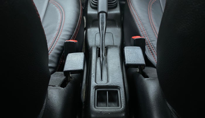 2018 Maruti Eeco 5 STR WITH AC PLUSHTR, Petrol, Manual, 58,763 km, Driver Side Adjustment Panel
