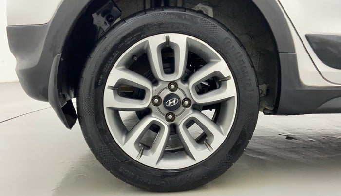2015 Hyundai i20 Active 1.2 S, Petrol, Manual, 67,979 km, Right Rear Wheel