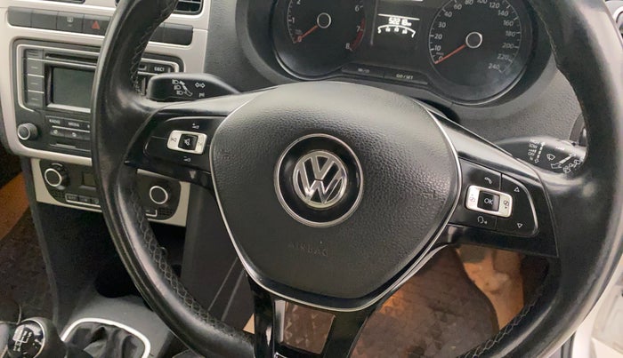 2014 Volkswagen Polo HIGHLINE1.2L, Petrol, Manual, 52,215 km, Steering wheel - Phone control not functional