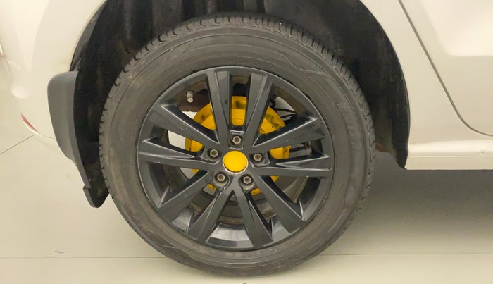 2015 Volkswagen Polo GT TSI AT, Petrol, Automatic, 61,317 km, Right Rear Wheel