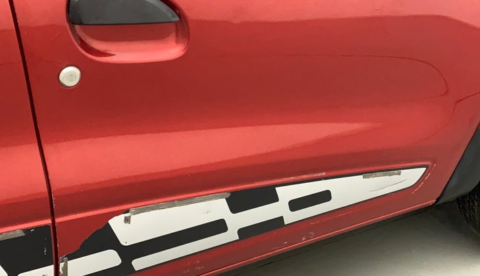 2018 Renault Kwid RXT 1.0, Petrol, Manual, 88,670 km, Driver-side door - Minor scratches