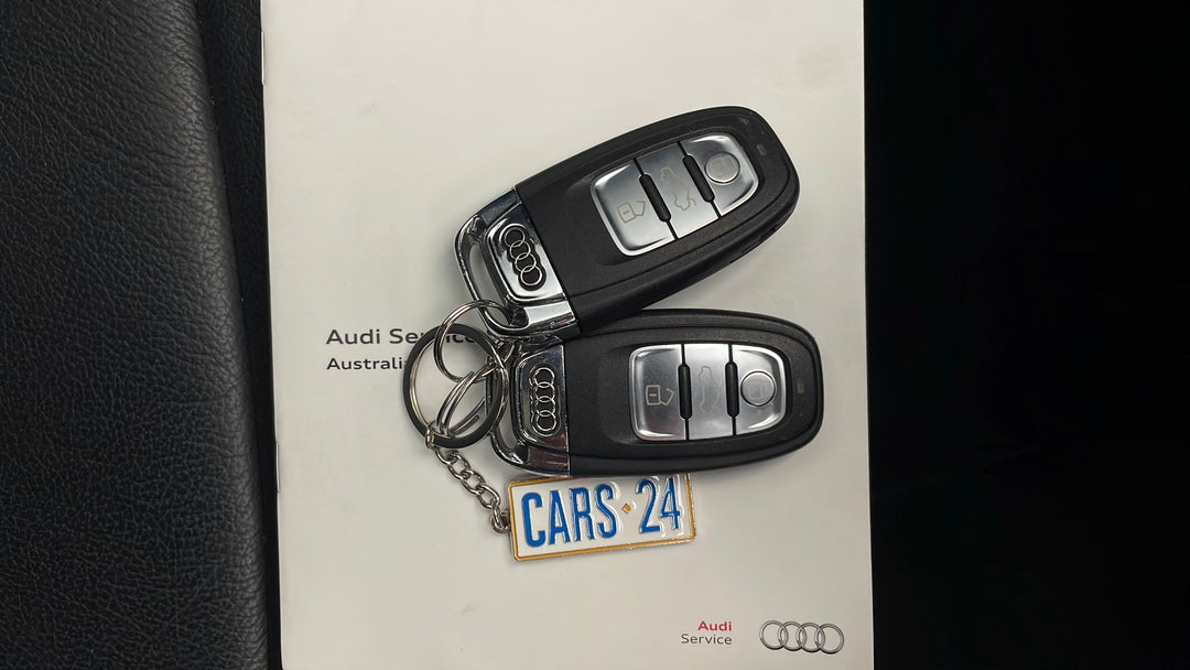 2016 Audi Q5 2.0 Tdi Quattro, Automatic, 126603 km, Key Close-up