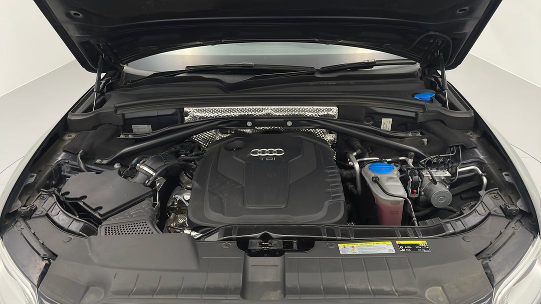 2016 Audi Q5 2.0 Tdi Quattro, Automatic, 126603 km, Open Bonnet (Engine)