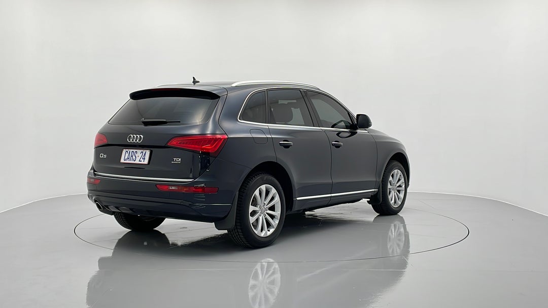 2016 Audi Q5 2.0 Tdi Quattro, Automatic, 126603 km, Right Back Diagonal (45- Degree) View