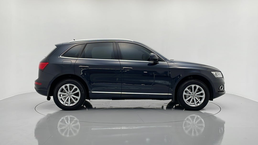 2016 Audi Q5 2.0 Tdi Quattro, Automatic, 126603 km, Right Side View