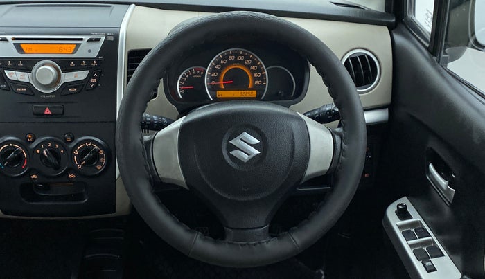 2016 Maruti Wagon R 1.0 VXI, Petrol, Manual, 32,329 km, Steering Wheel Close Up