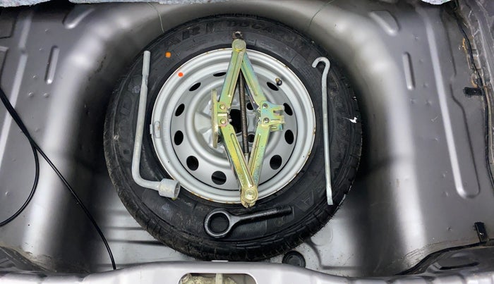 2013 Hyundai Eon ERA +, Petrol, Manual, 19,132 km, Spare Tyre