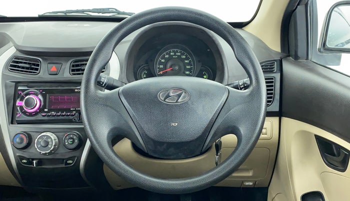 2013 Hyundai Eon ERA +, Petrol, Manual, 19,132 km, Steering Wheel Close Up