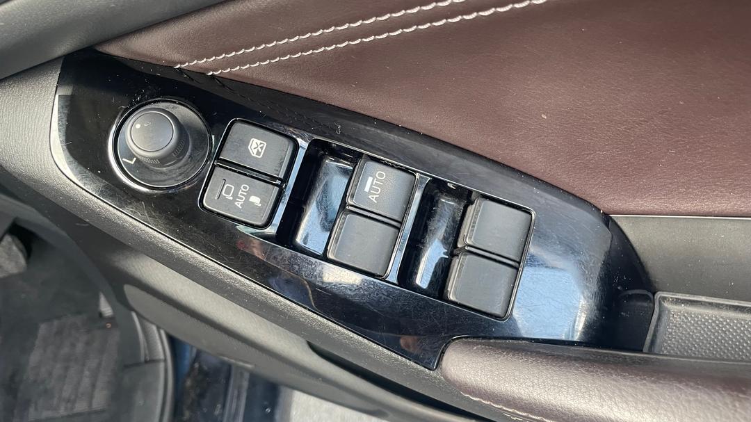 2018 Mazda 3 Sp25 Gt, Automatic, 113513 km, Drivers Side Door Panel Controls
