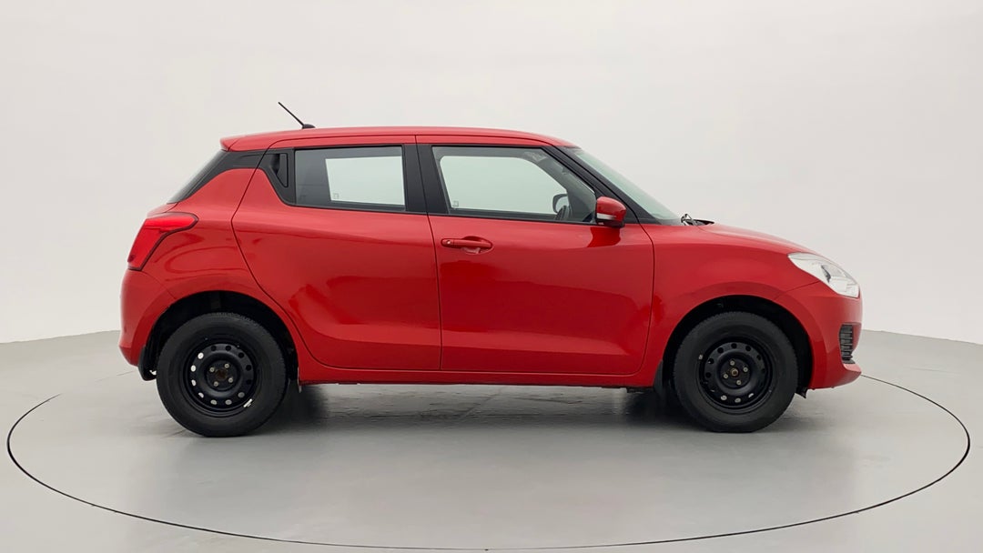 Buy Used 2019 Maruti Swift VXI MANUAL in New Delhi - CARS24