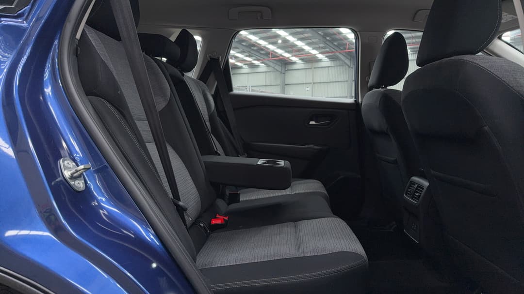 2024 Nissan X-trail St (2WD), Automatic, 58893 km, Right Side Rear Door Cabin View