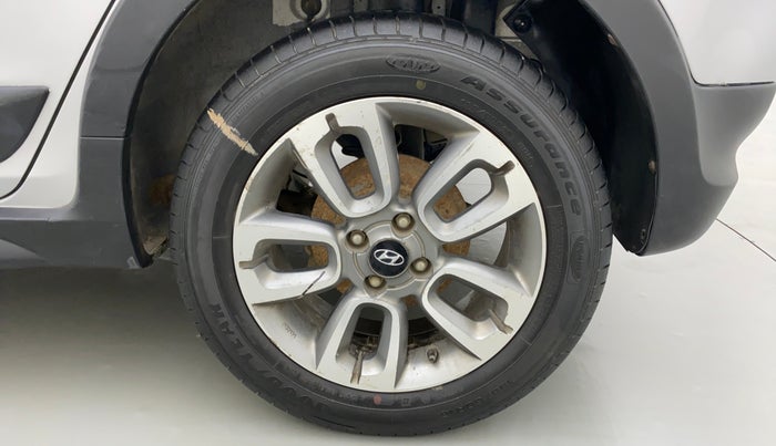 2015 Hyundai i20 Active 1.4 SX, Diesel, Manual, 58,332 km, Left Rear Wheel