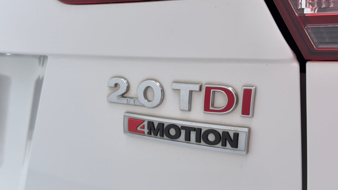 Badge (Boot Right Side)