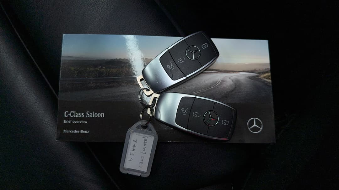 2018 Mercedes-benz C300 C300, Automatic, 72589 km, Key Close-up
