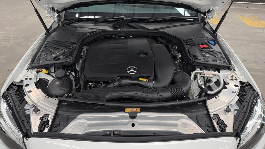 2018 Mercedes-benz C300 C300, Automatic, 72589 km, Open Bonnet (Engine)