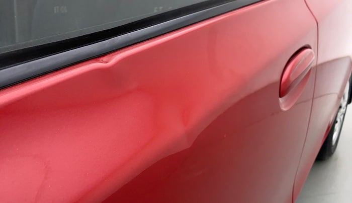 2012 Toyota Etios Liva GD, Diesel, Manual, 38,591 km, Front passenger door - Slightly dented